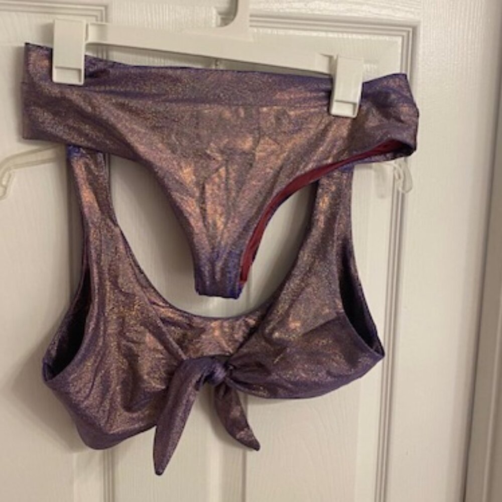 Dippin' Daisy's purple iridescent metalic bathing suit set Size M